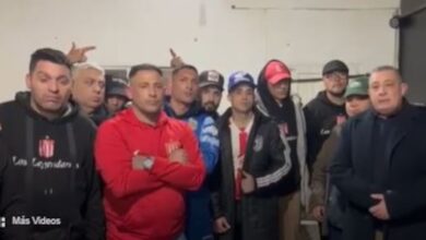 Photo of Gobierno vetó el ingreso a estadios a barras de Estudiantes y All Boys por incitación a la violencia