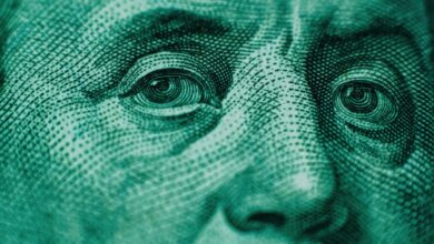 Photo of Respiro para el dólar: afloja el oficial tras subir 7,5% en ocho ruedas y los futuros operan en leve baja