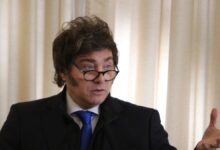 Photo of Cae la imagen de Javier Milei: el 56,8% de los argentinos rechaza las políticas del Gobierno