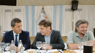 Photo of Avanza la unidad en el PJ: están reunidos en La Plata Axel Kicillof, Máximo Kirchner y Sergio Massa