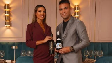 Photo of Lautaro Martínez lanzó su línea de vinos Malbec junto a su pareja Agustina Gandolfo