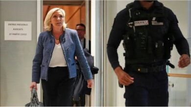 Photo of Francia: la Policía allanó la sede del partido de Marine Le Pen