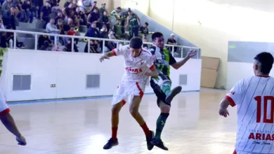 Photo of MyL goleó a Camioneros y Halcones se mantiene en la cima