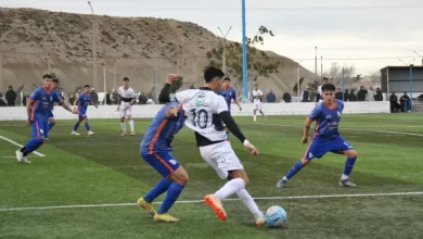 Photo of El fútbol local mira hacia el cielo