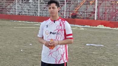 Photo of La última función del Pocho Barrera con la camiseta de Huracán