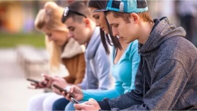 Photo of Aseguran que el uso del celular y las redes sociales aumenta el consumo de cannabis y vapeo entre adolescentes