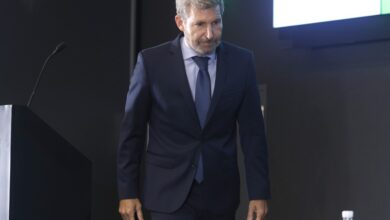Photo of Frigerio anunció un frente con los libertarios y Karina pide los dos senadores​Frigerio anunció un frente con los libertarios y Karina pide los dos senadores 