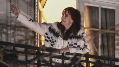 Photo of Cristina Kirchner va a la Corte Suprema para que le retiren la tobillera electrónica