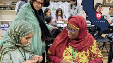 Photo of La emotiva solución a la soledad de los mayores en California: el campamento que une a abuelas con niños para cocinar