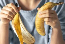 Photo of El inesperado uso de las cáscaras de banana con vinagre que se volvió tendencia