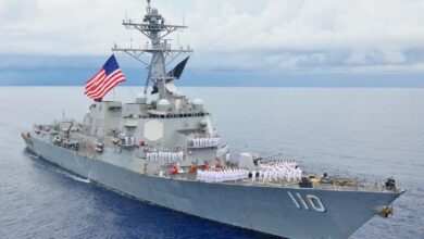 Photo of Estados Unidos despliega tres destructores en la costa de Venezuela para combatir a grupos narcotraficantes