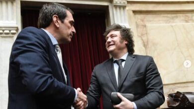 Photo of Los radicales se fijan la peluca en las provincias y se suben a las listas de Karina Milei