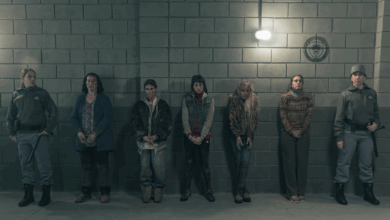 Photo of «En el Barro» llegó a Netflix, el spin-off de «El Marginal» que explora las cárceles de mujeres