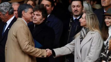 Photo of La Libertad Avanza y el PRO cerraron acuerdo electoral en CABA: el macrismo relegado y boleta violeta