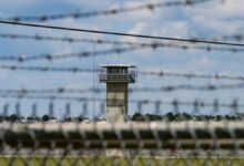 Photo of El Departamento de Justicia de EEUU buscará restituir la ejecución en pelotones de fusilamiento para las penas de muerte