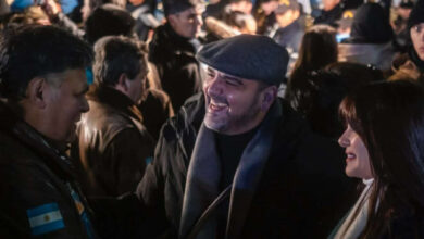 Photo of EL MUNICIPIO ACOMPAÑÓ LA VIGILIA POR EL 44° ANIVERSARIO DE LA GESTA DE MALVINAS